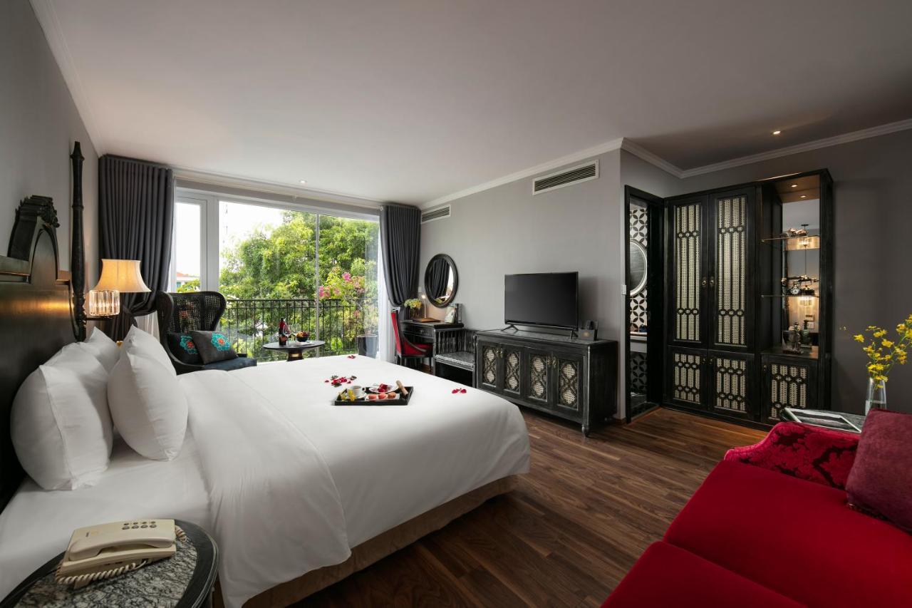 Shining & 5* Hanoi