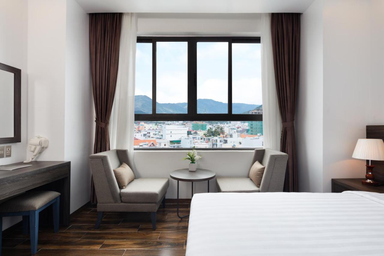 La Casa Hotel