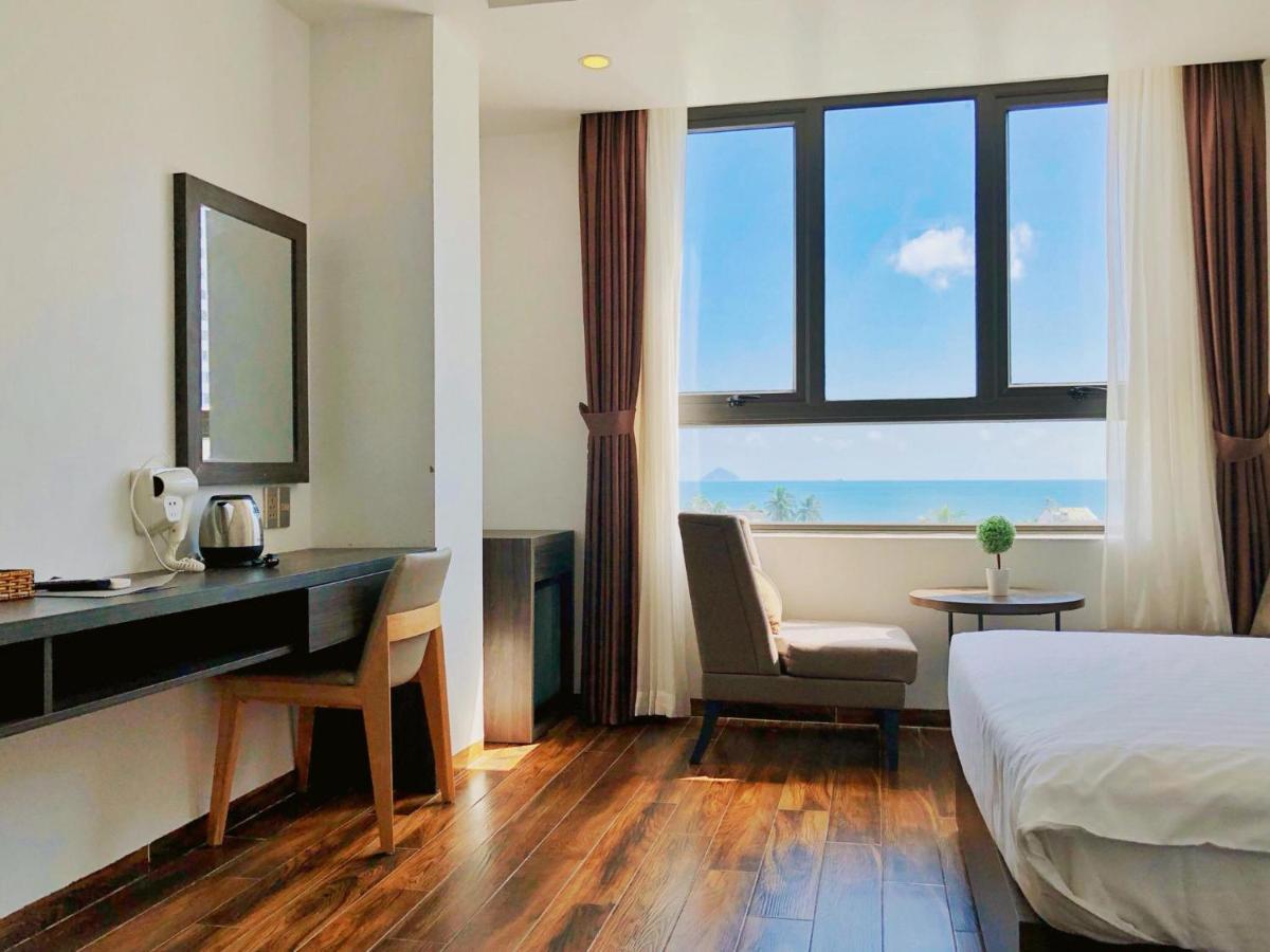 La Casa Hotel