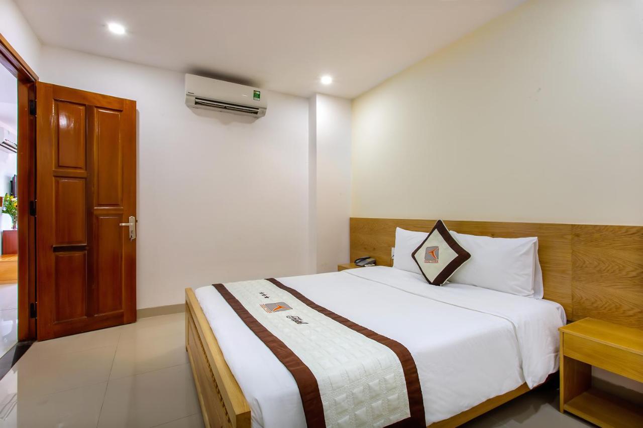 Quốc Thiên 3* Đà Nẵng