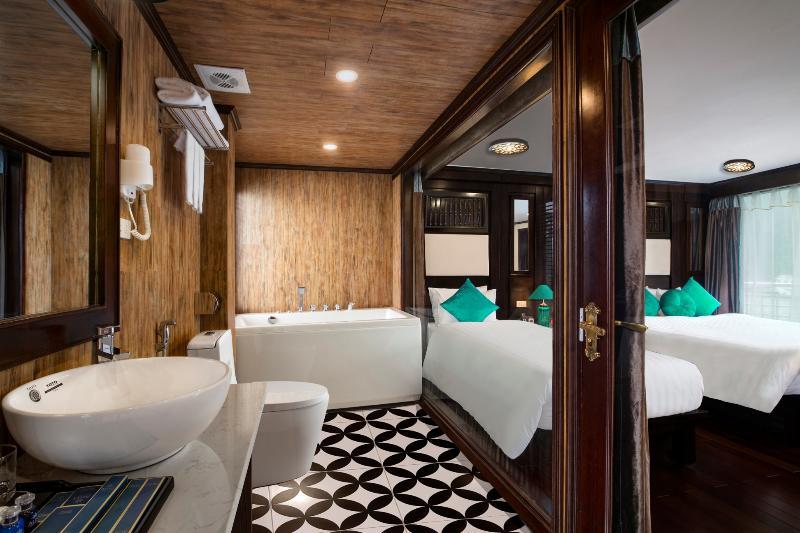  Alisa Cruise Halong