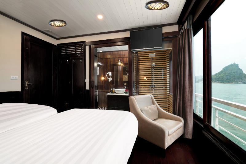  Alisa Cruise Halong