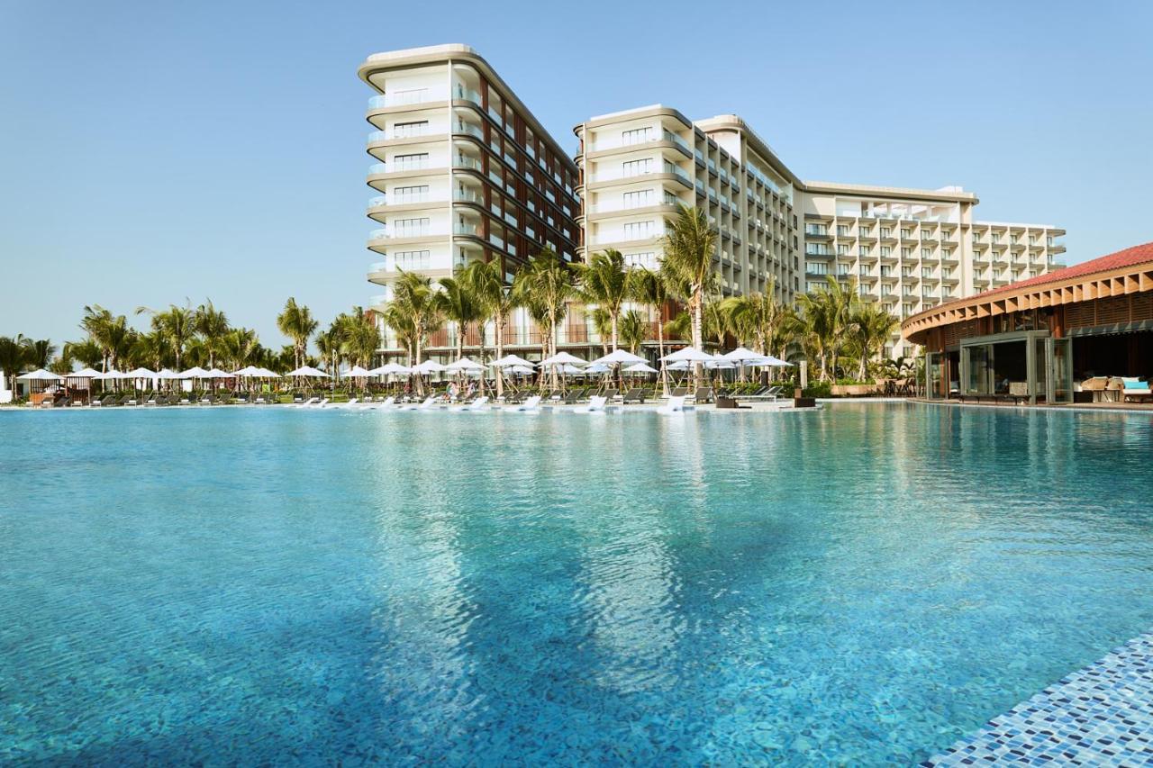 Khu nghỉ mát Dưỡng Mövenpick Waverly 5*