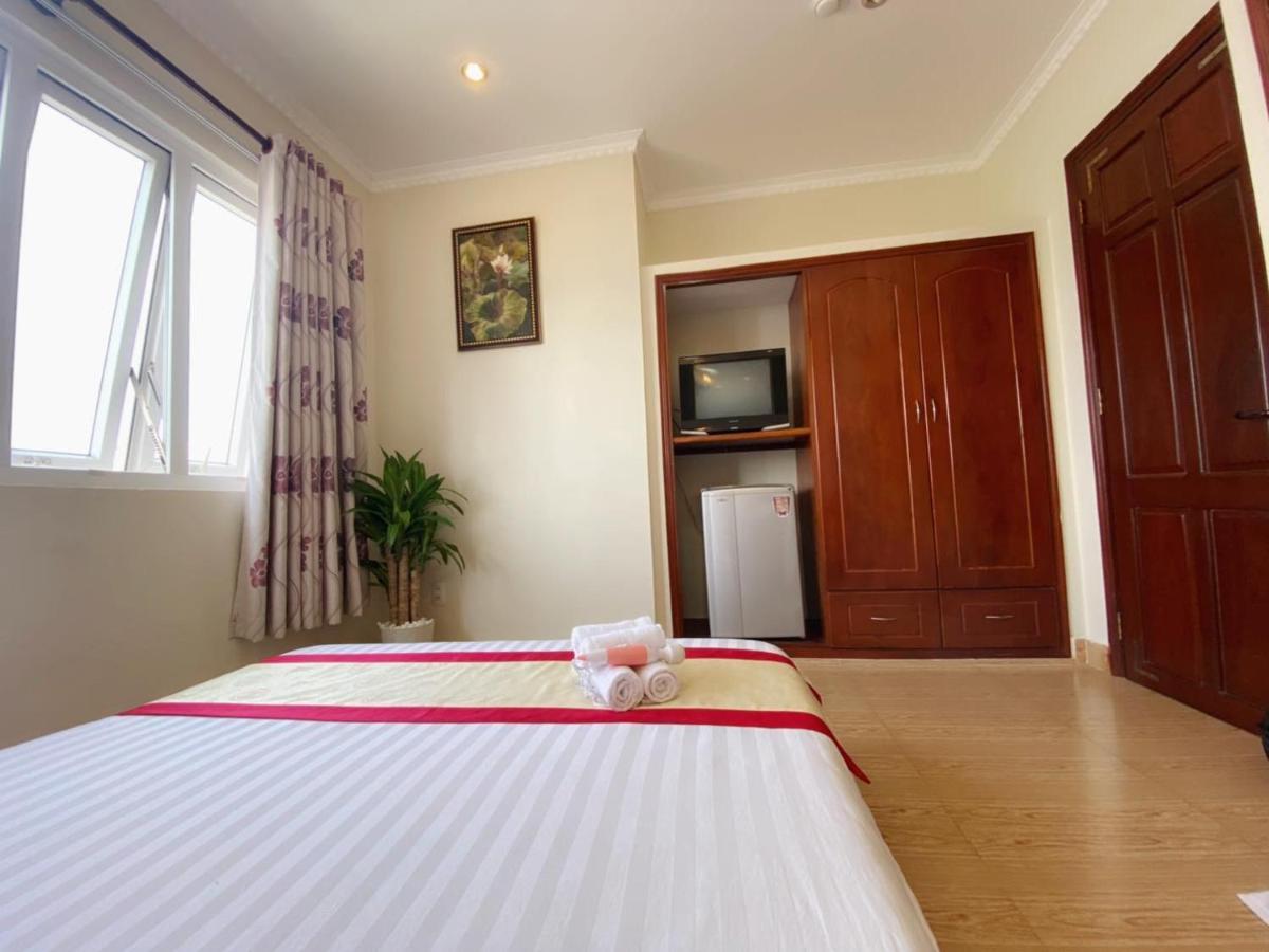Dylan Hotel 2*