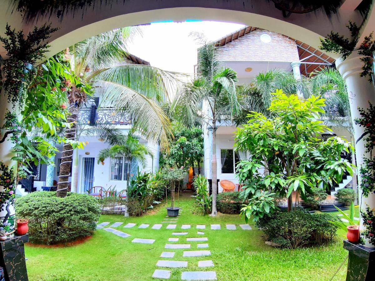 Resort Phu Quoc Hotel 3*