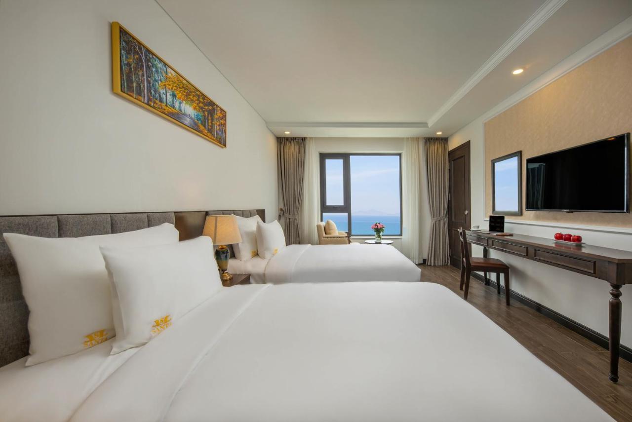 Santa Luxury