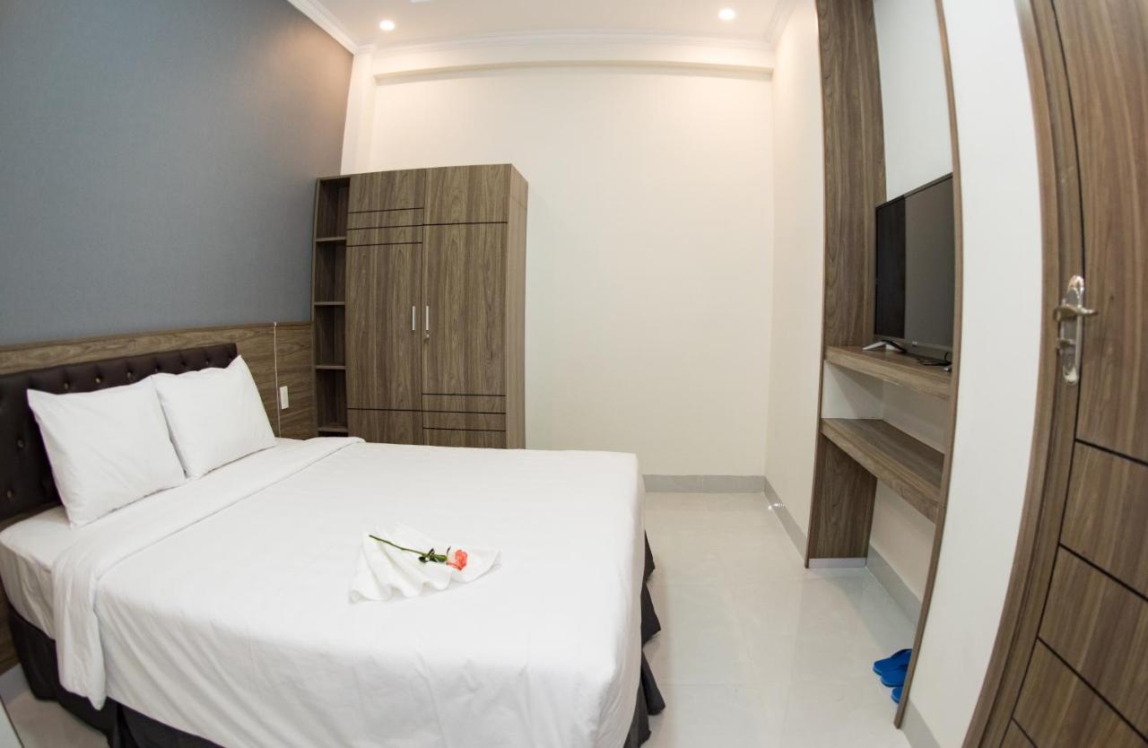 Amora & Aparthotel 3*