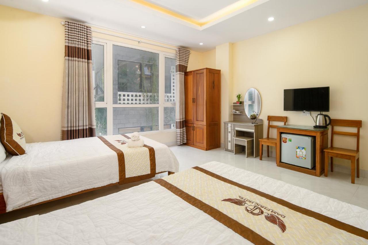 Khách sạn đàm Phúc
