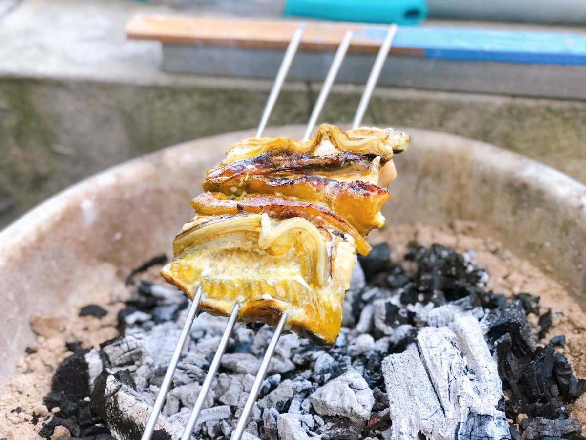 Saparis Khách sạn
