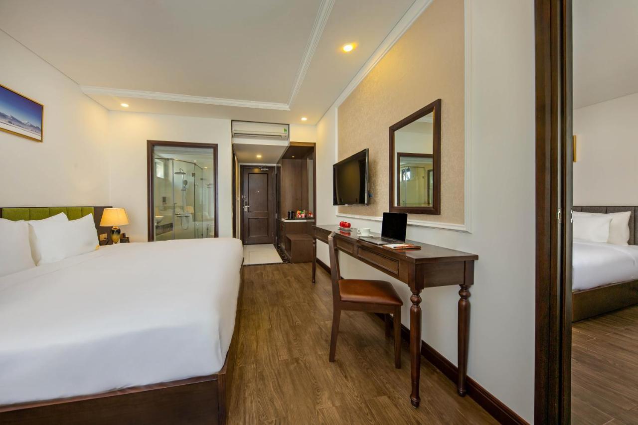 Santa Luxury