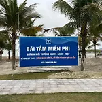 Domo Tuan Chau Hotel