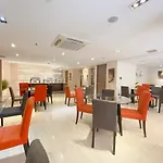 The Luxe Hotel