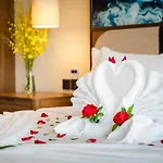 Muong Thanh Luxury Ha Long Centre Hotel