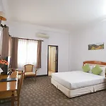 Liberty Hotel Saigon Parkview