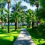 Sunny Beach Resort & Spa