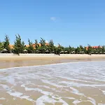 Golden Coast Resort & Spa