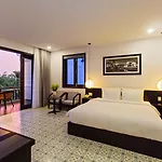 Hoi An Waterway Resort