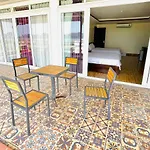 Tuan Chau Havana Hotel