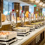 Muong Thanh Luxury Ha Long Centre Hotel