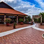 Pandanus Resort