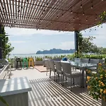 Tahagi Villa Tuan Chau Ha Long By Hofs