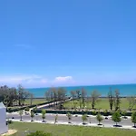 Tiffany Hotel & Restaurant