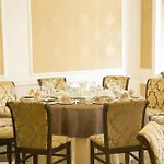 Khách sạn City Bay Palace