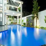 Villa 50M To Beach - Room Karaoke Free
