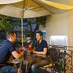 Edele Nha Trang Hotel
