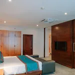 Petro Hotel