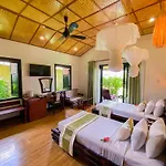 Bamboo Village Beach Resort&Spa