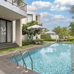 Premier Village Ha Long Bay Resort