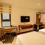 Majestic Premium Hotel