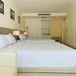 Nhi Phi Hotel