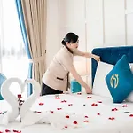 Minasi Hanoioi Lakeside Hotel
