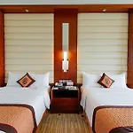 Khách sạn Hoàng Gia Hạ Long