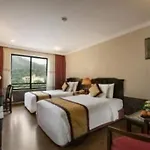 Halong Pearl Hotel