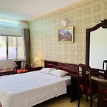 Lam Son Hotel