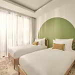 Moodhoian Riverside Resort & Spa