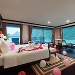 Era Halong Cruise