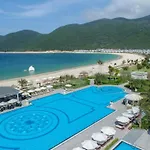 Vinpearl Discovery Rockside Nha Trang