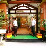 Grand Holiday Hotel