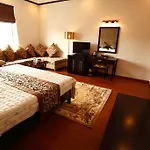 Golden Halong Hotel