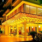 Valley Mountain Hotel