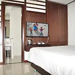 Lang Chai Motel