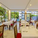 Ruby Hotel