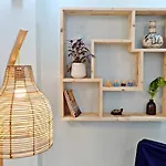 La Ava\'S Home