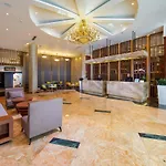 Lake Side Hotel