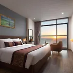 Nolis Hotel