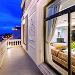 Thu Trang Beachfront Hotel